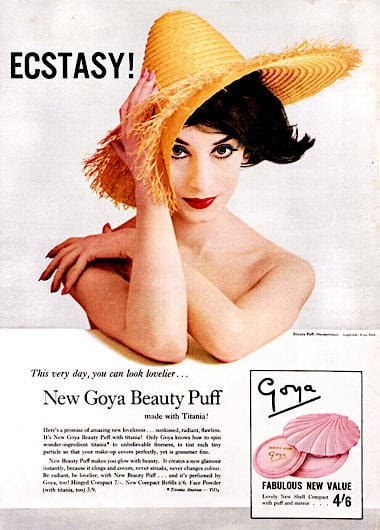 1959 Goya Beauty Puff