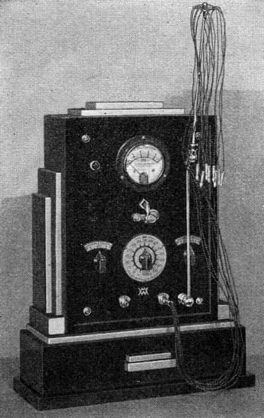 1936 Galvanic and Faradic Wall Plate